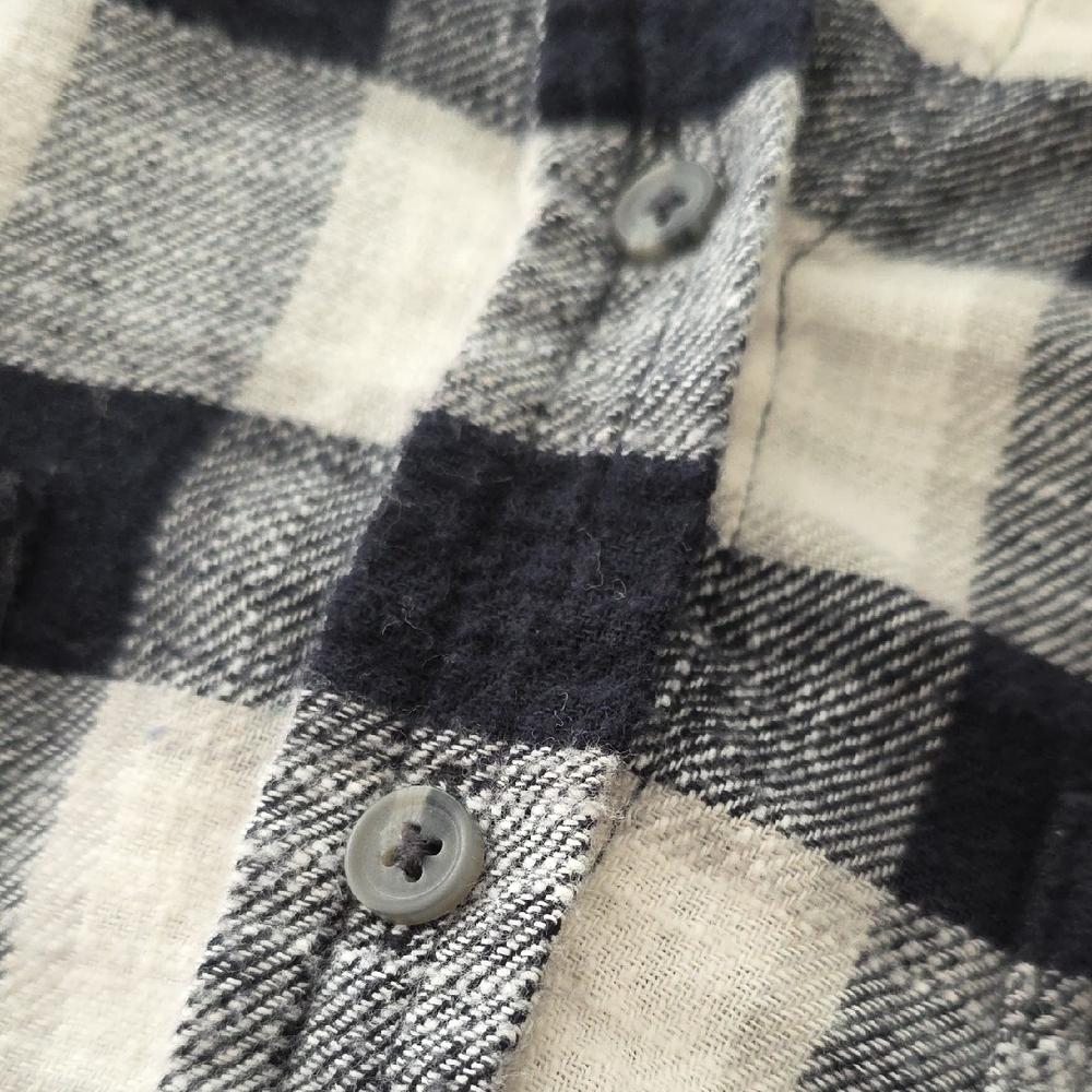 AE Cozy Cabin Cropped Hoodie Flannel Shirt Black White Plaid Distressed S Grunge - Picture 13 of 13